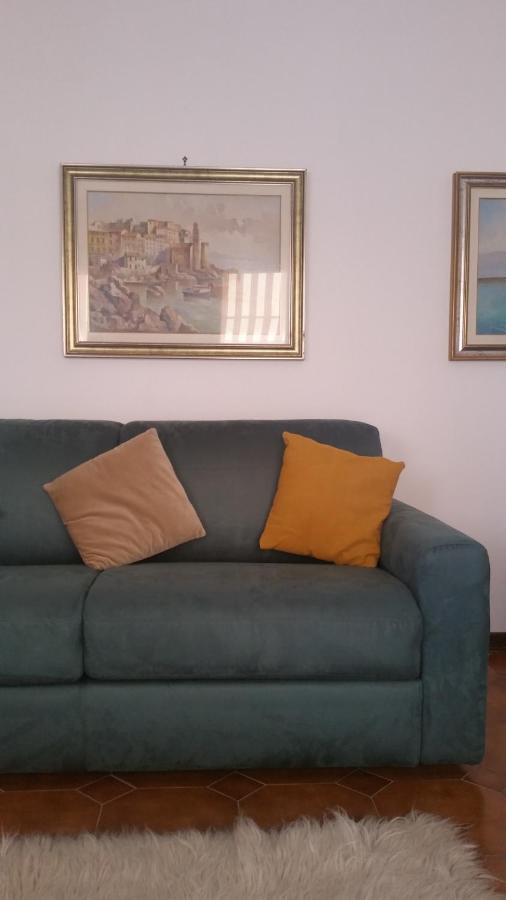Al Numero 4 Levanto Exterior photo